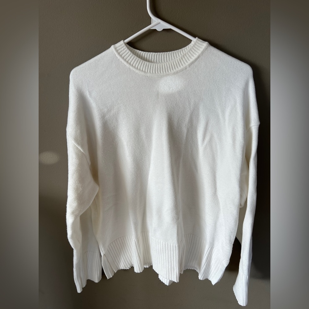 Zara’s ivory/women knitted women’s long sleeve sweater